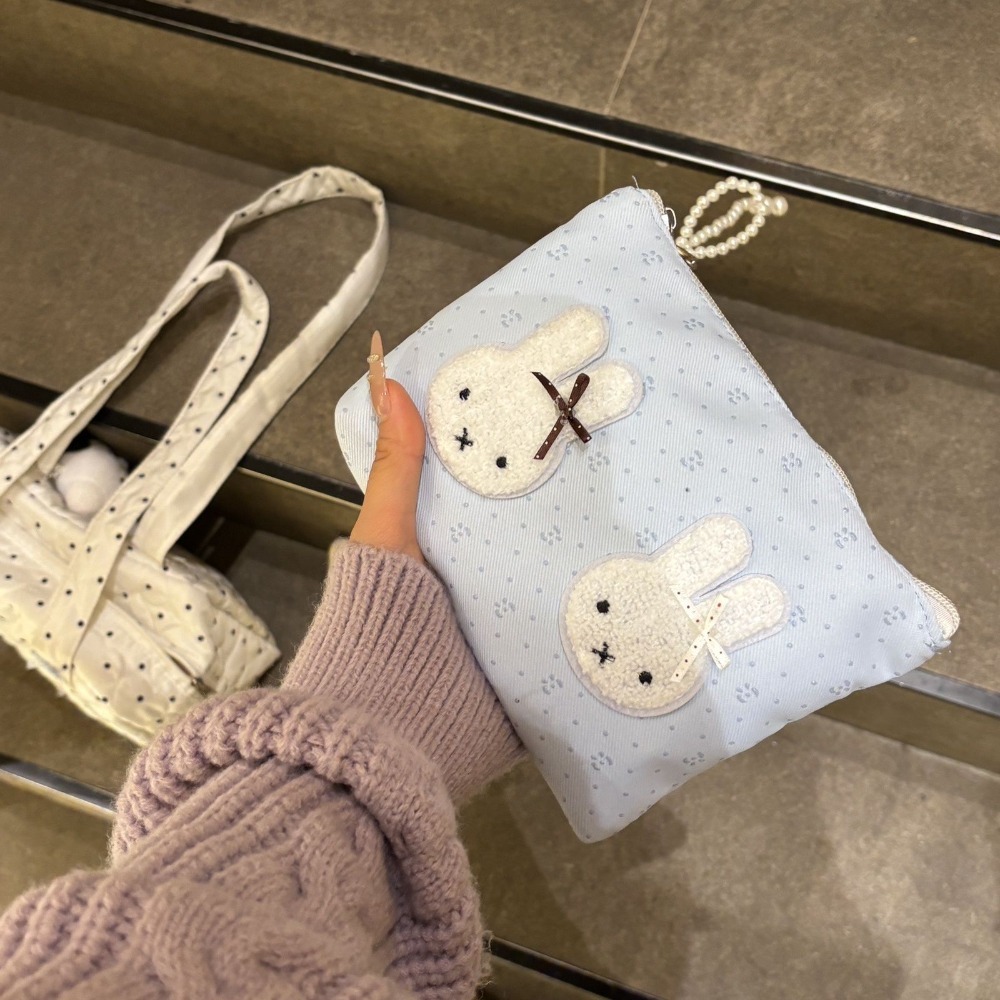 Miffy Kawaii Large capacity ma - Beauty Makeup Lipstick 评论和价格