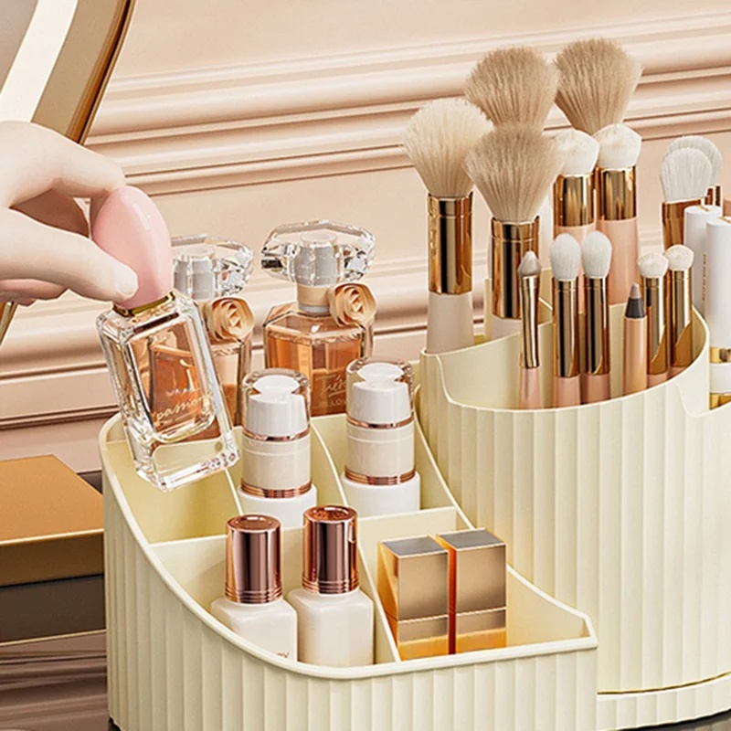 360 Degree Rotatable Cosmetic  - Beauty Makeup Lipstick 评论和价格