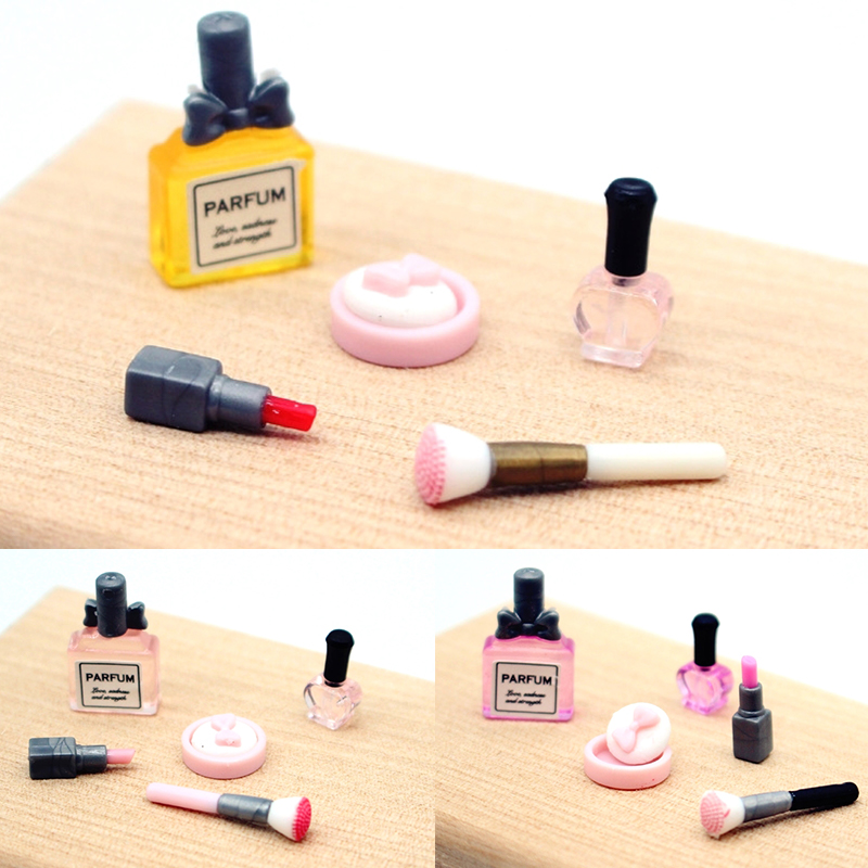 1 Set 1:12 Dollhouse Miniature - Beauty Makeup Lipstick 评论和价格