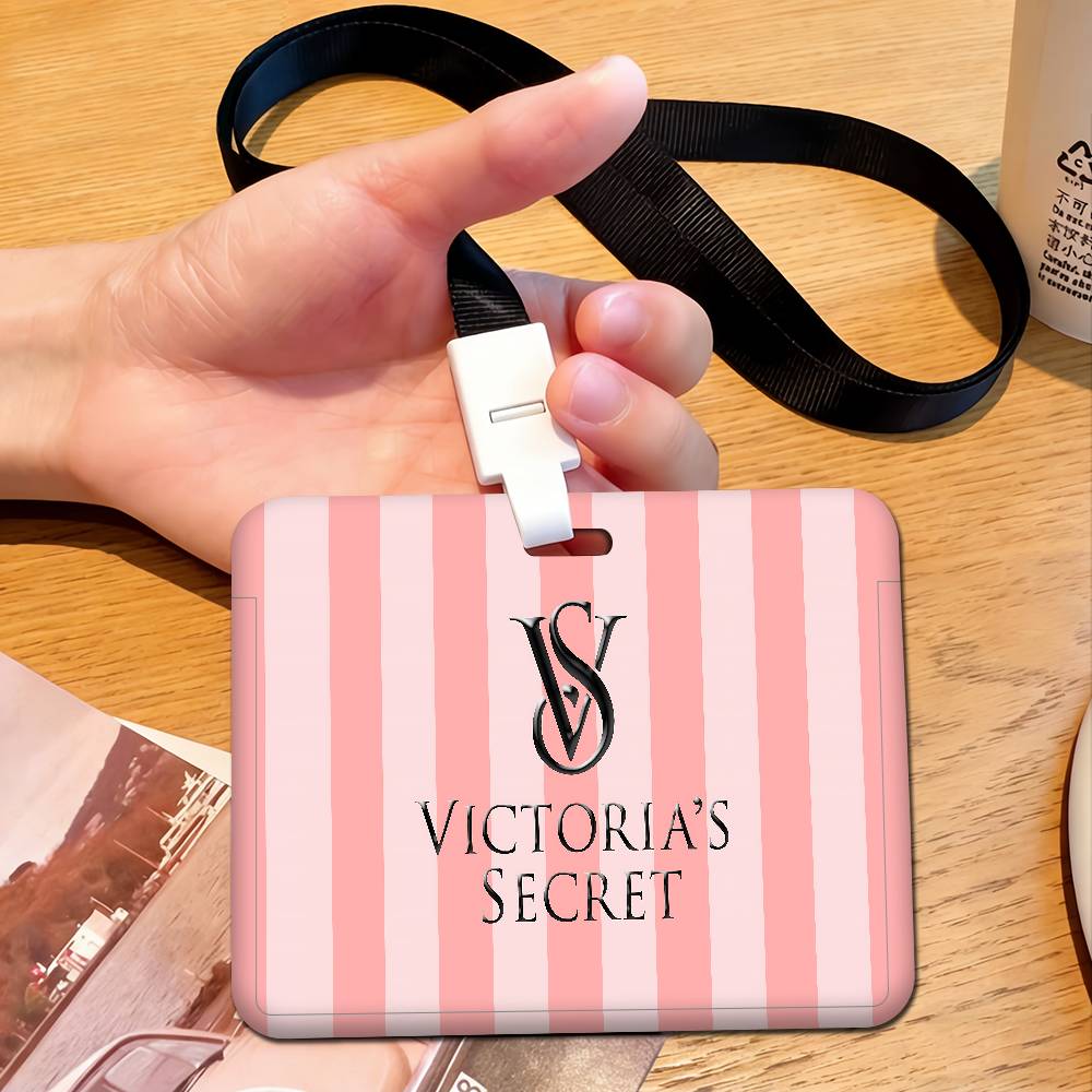 Fashion T-victorias S-secretS  - Beauty Makeup Louis Vuitton 评论和价格